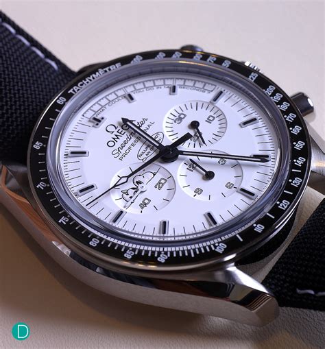 omega-speedmaster-apollo-13-silver-snoopy-award replica|omega apollo 13 silver snoopy.